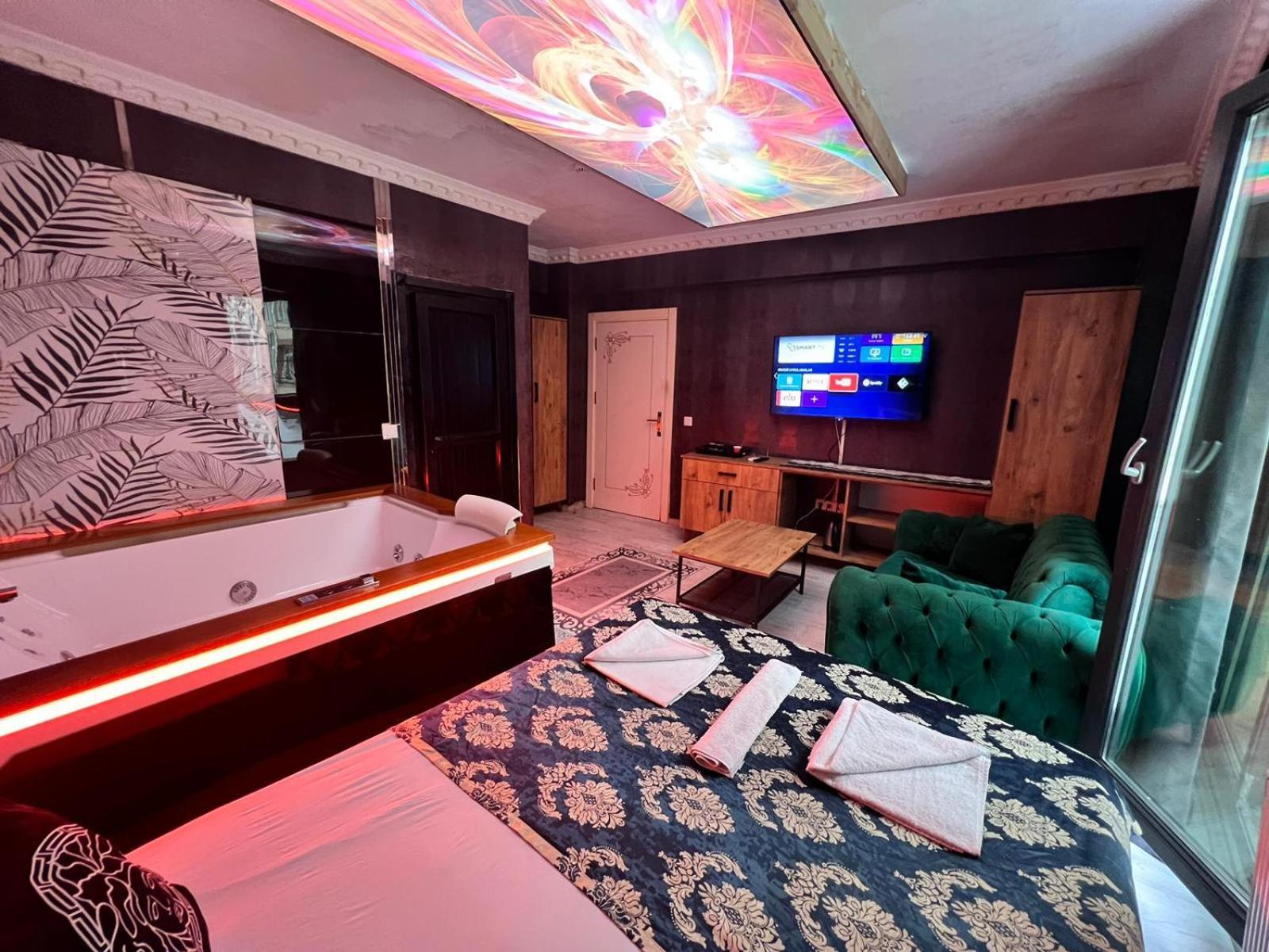 Royal Hotel Fatih Стамбул Экстерьер фото